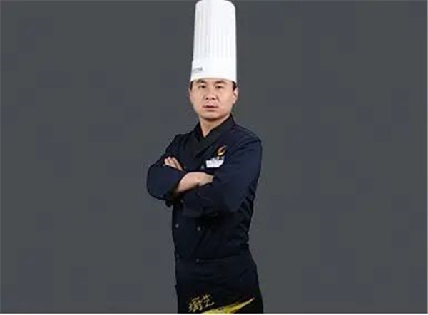 行业,优质,师资,团队,只为,培育,天下,厨师,英才,而来,