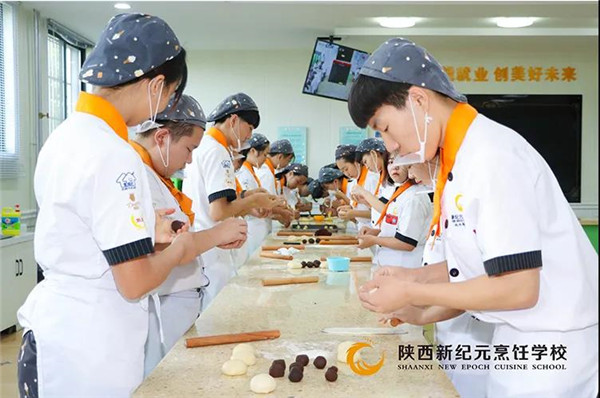 15岁,没有,上高,中的,女生,除了,打工,还能,干什么,