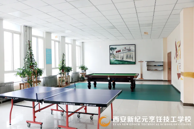 我校,走进,校企,合作,单位,好利来,烘焙,工业园,慰问,就