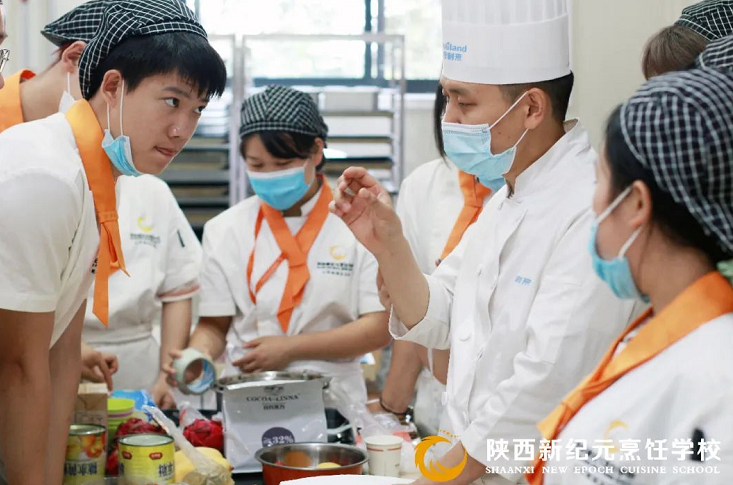 新纪元,学子,如何,烹饪,菜鸟,变成,专业,技能,人才,会有